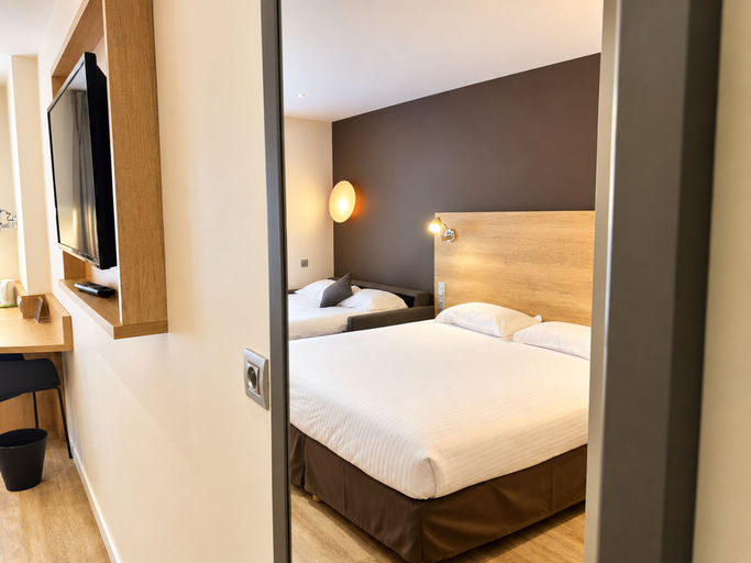 Bedroom 4, Campanile PRIME - Laval Nord, Mayenne
