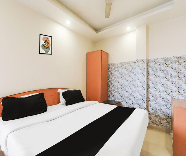 Room 3, Classic Tj International, Lucknow