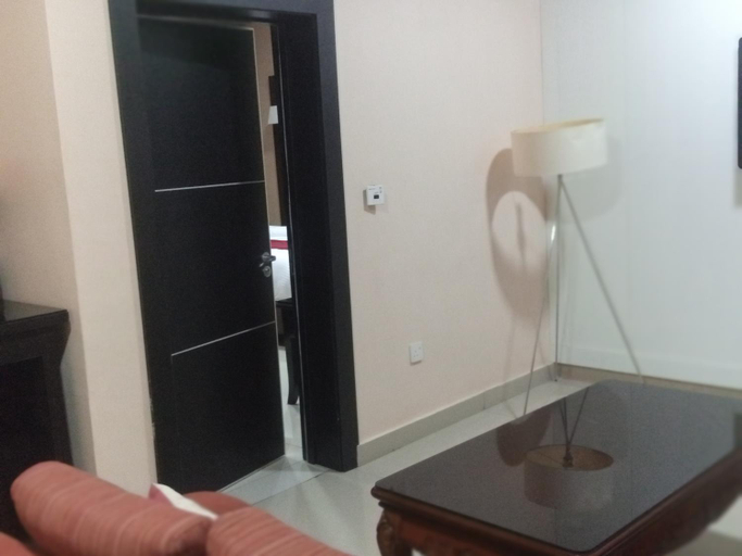 Others 5, Fourways Hotel, Eti-Osa