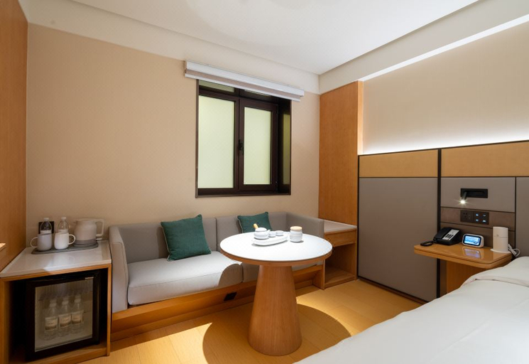 Bedroom 2, JI Hotel (Tianjin Xiaobailou ), Tianjin