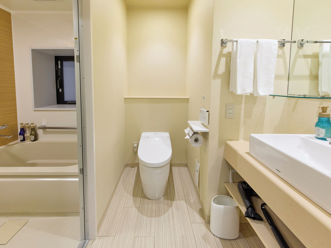 Bathroom 4, Shizutetsu Hotel Prezio Numazu, Numazu