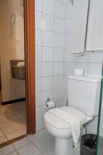 Bathroom 4, Costa Do Mar Hotel, Fortaleza