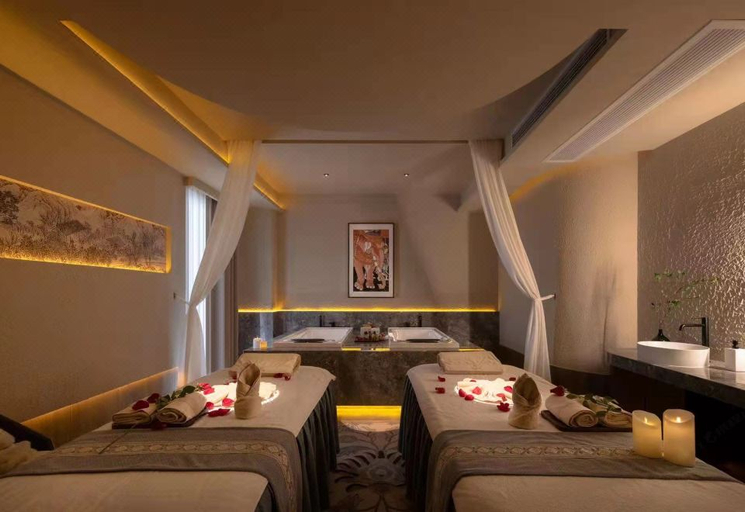 Bedroom 2, Hampton by Hilton Hangzhou Zhuantang , Hangzhou