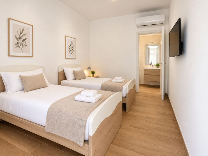 Room 2, Villa Green Paradise Private Pool & Garden Retreat, Lecce