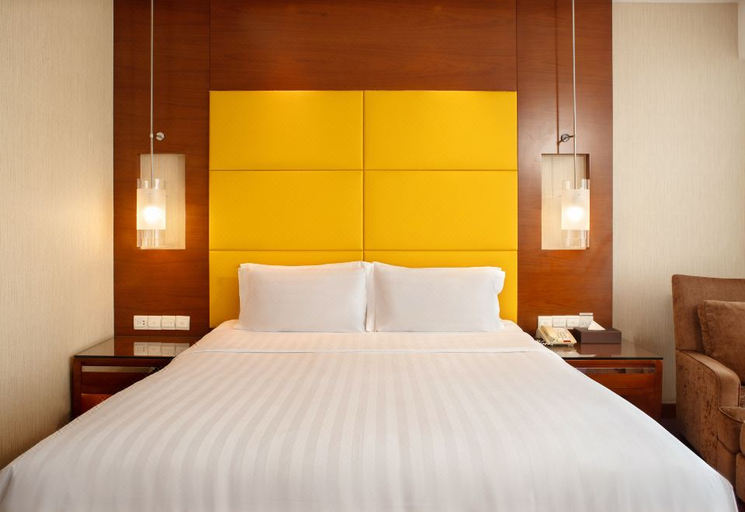 Bedroom 3, Beijing Taishan Hotel (Qinghe Station-direct to Badaling Great Wall), Beijing