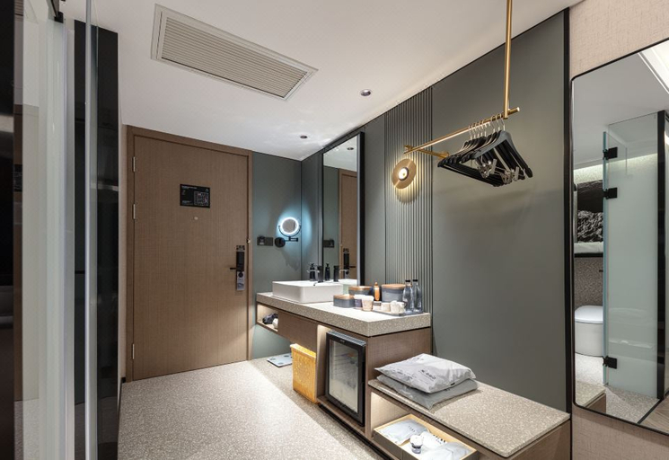 Bathroom 3, Atour S Hotel Shanghai Changning Tianshan Road, Shanghai