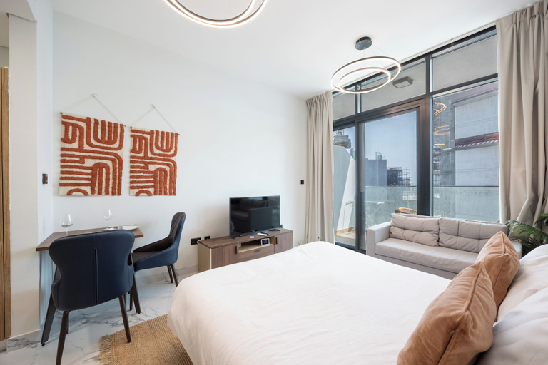 Room 3, Elegance Stu Al Maryah Vista, Abu Dhabi City