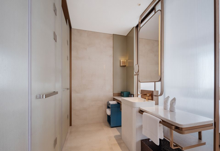 Bathroom 4, Lakeside Hotel Suzhou, Suzhou