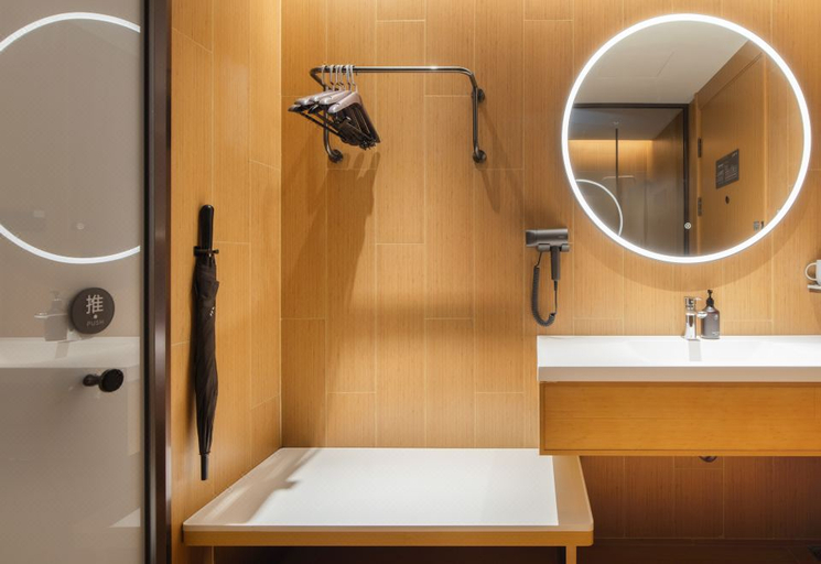 Bathroom 4, Ji Hotel Longyan Wanbao Plaza, Longyan