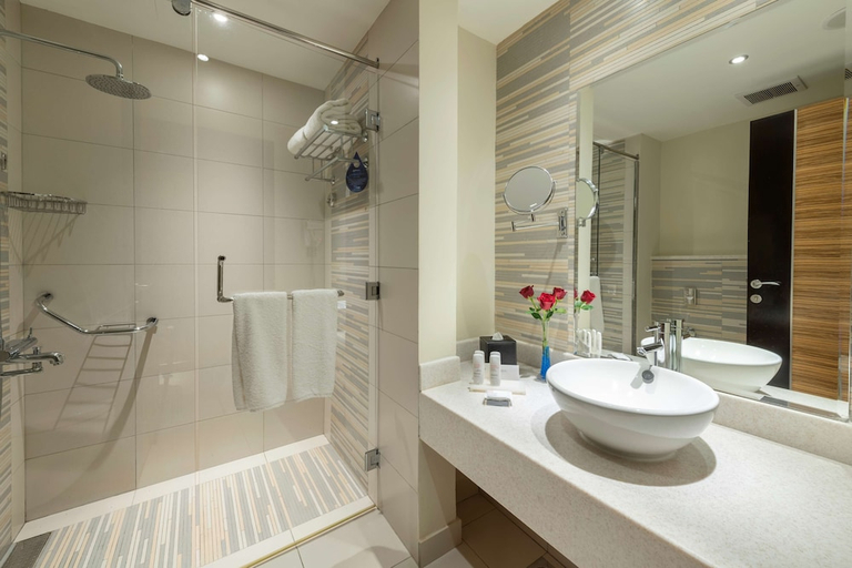 Bathroom 4, Radisson Blu Resort, Jizan, Jizan