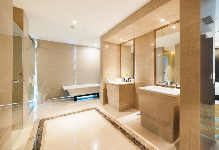 Bathroom 3, Neijiang International Hotel (Wanda E-commerce Center), Neijiang