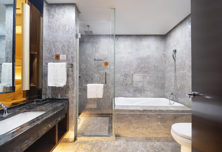 Bathroom 3, Zhengzhou St. Regis Xiyue International Hotel, Zhengzhou