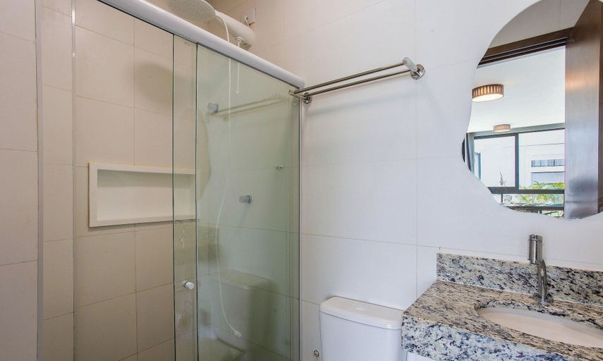 Bathroom 2, Apt w/ 3 Suites in a Condo w/ a Pool Vll0010, Maraú