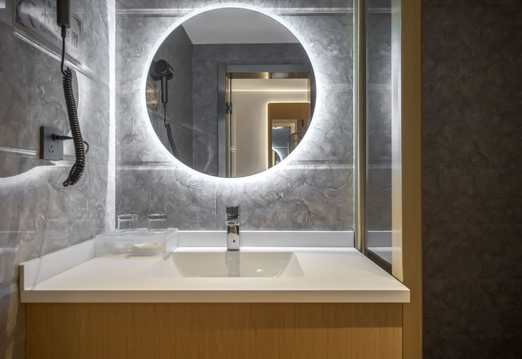 Bathroom 3, Junyi Hotel, Chongqing