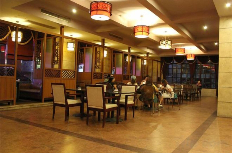 Food & Drinks 3, Qiongzhong Runfeng Business Hotel, Hainan