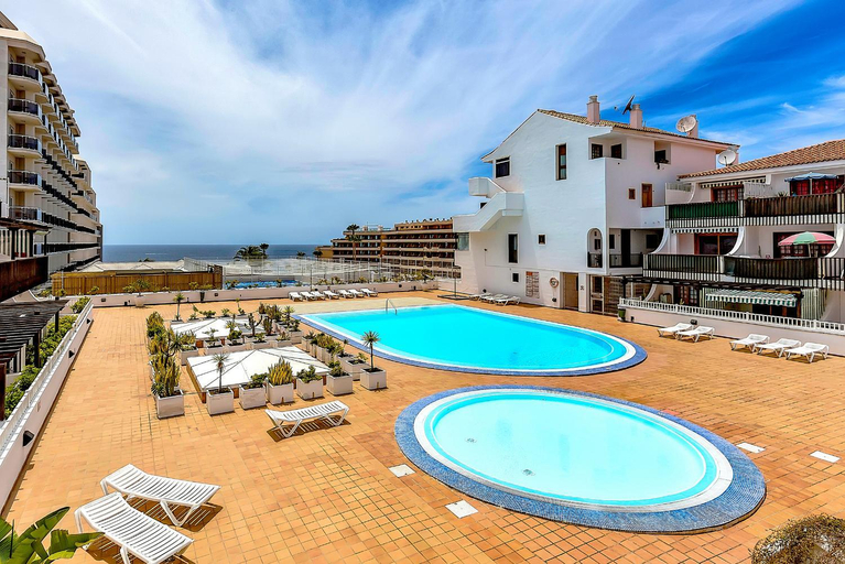 Sport & Beauty 2, Modern apartments in Parque Royal I, Playa Fanabe, Santa Cruz de Tenerife
