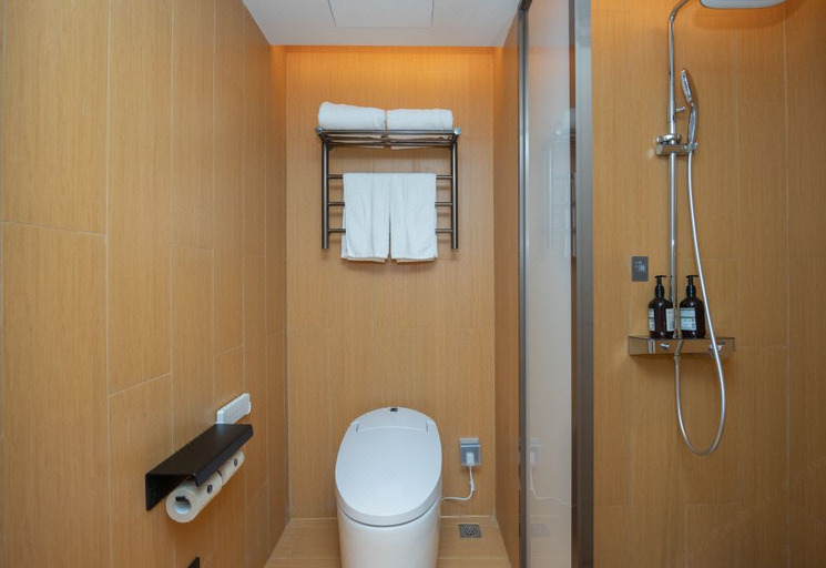 Bathroom 4, Ji Hotel Guilin Elephant Trunk Hill Scenic Spot Xiaxi Road, Guilin