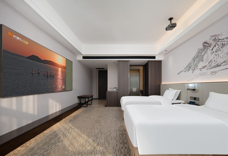 Bedroom 2, LouDi HuaTian Hotel, Loudi