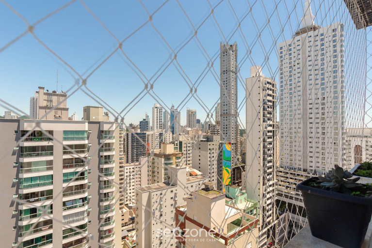 Property grounds, Central Apt Steps From the Beach in BC Cev2304, Balneário Arroio do Silva