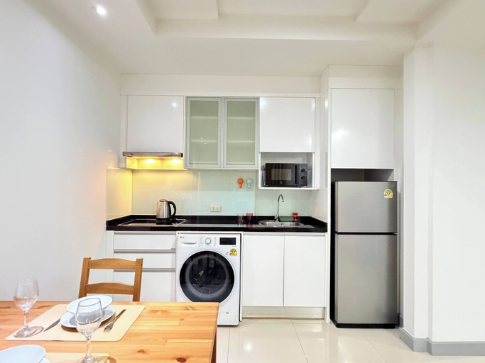 Laundry 3, Room-tc Contel at Charan Phrom Phong - F, Wattana