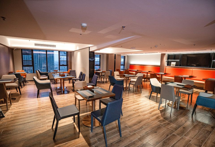 Food & Drinks 4, Echarm Hotel Xiaogan East Station Wuyue Plaza, Xiaogan