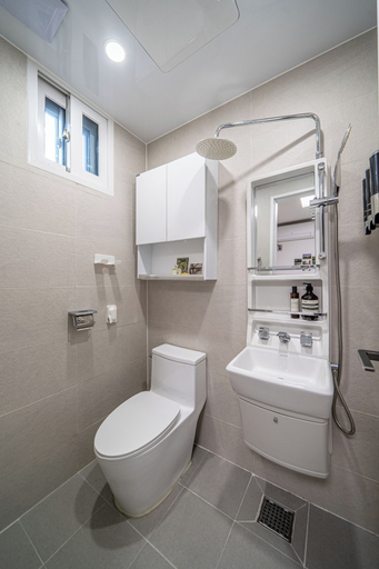 Bathroom, The Stay Jongno, Jongno