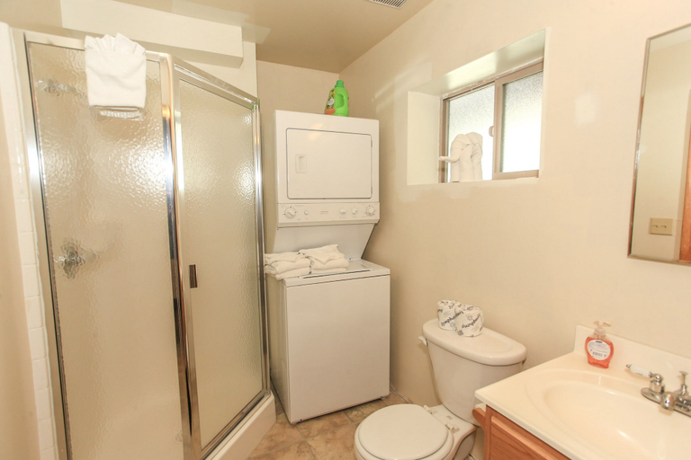 Bathroom 3, Harrison's Hanger, San Bernardino
