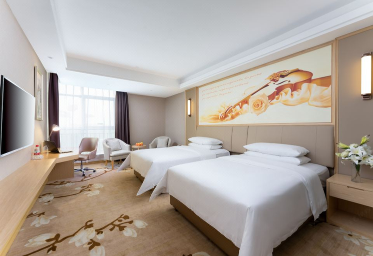 Bedroom 2, Vienna Hotel Hunan Yueyang Lingji Xingang Bonded area, Yueyang