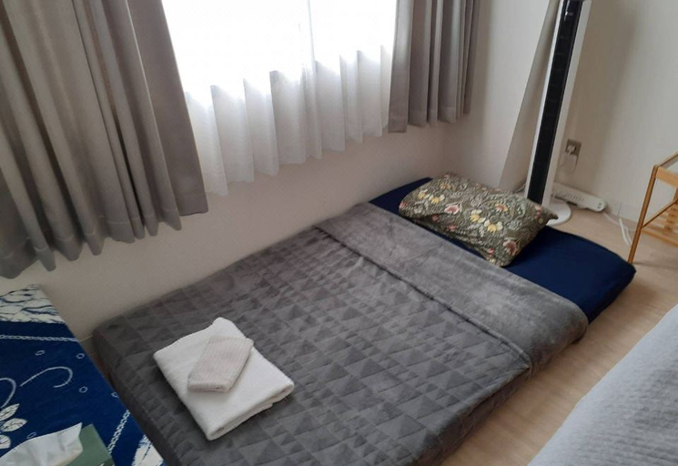 Bedroom 3, Sakurasaki 1109, Osaka