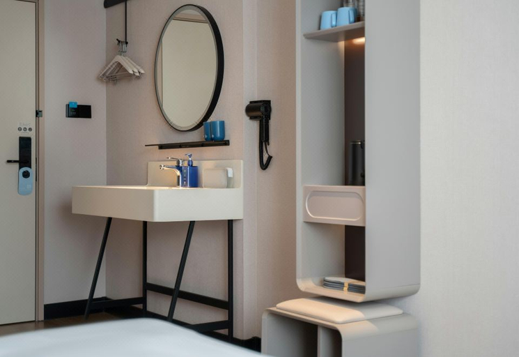 Bathroom 3, Hanting Hotel Changsha Wuyi Square Guojin Center, Changsha