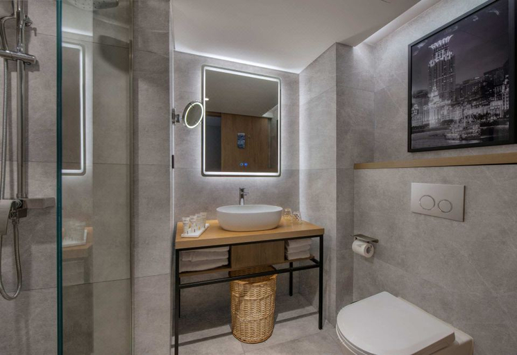 Bathroom 3, Park Inn by Radisson Shanghai Global Harbour, Shanghai
