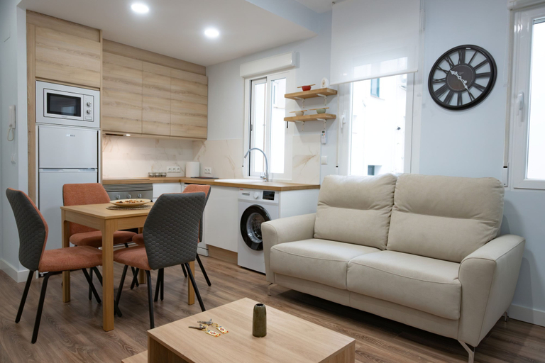 Room 1, M Val212 Lujoso Apartamento en Malasa a, Madrid