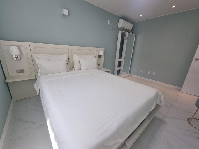 Bedroom 2, Danyang Kotdle Moolgam Chatki Pension, Danyang