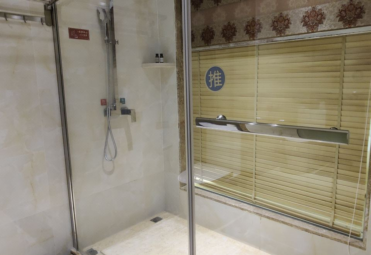 Bathroom 5, Yuzhou Hotel, Huizhou