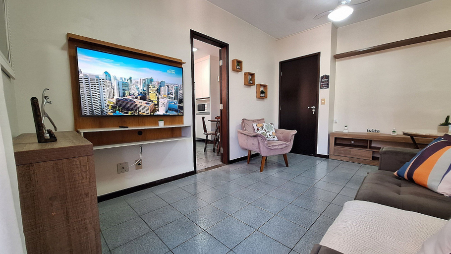 Living area 5, AP na Praia do Forte a 50m | Conforto e Localização, Cabo Frio