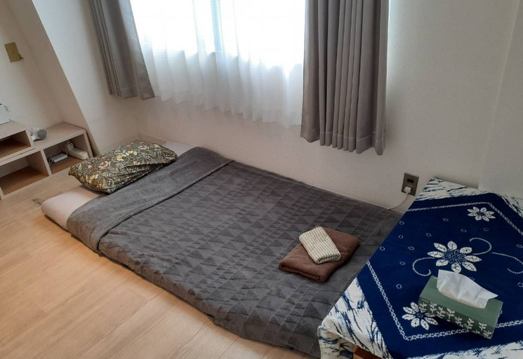 Bedroom 2, Sakurasaki 1109, Osaka
