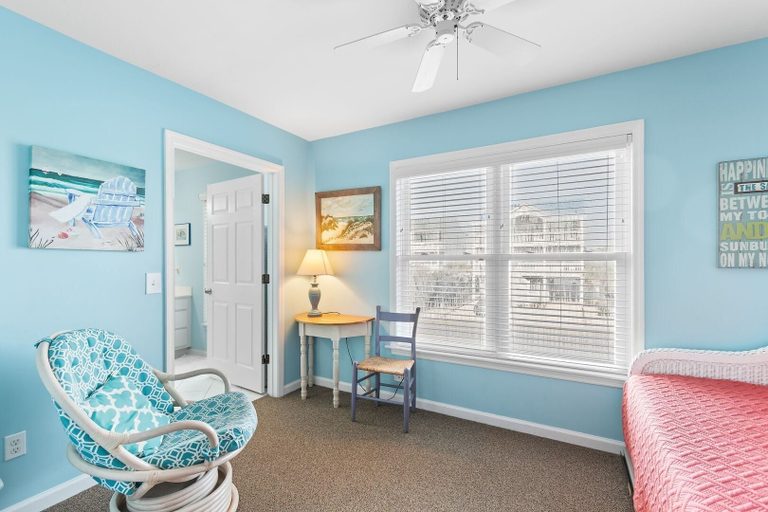 Room 2, Majak Moments 7 Bedroom Home by RedAwning, Brunswick