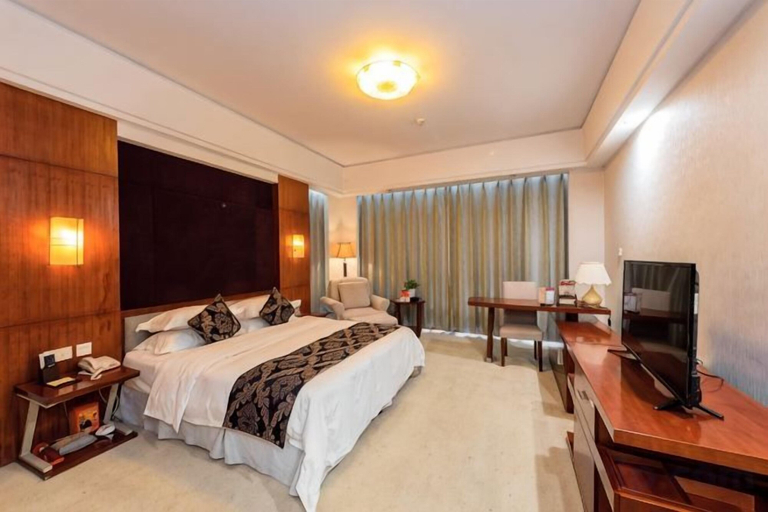 Bedroom 3, ZheShang ShiMao Yulong Hotel, Jiaxing