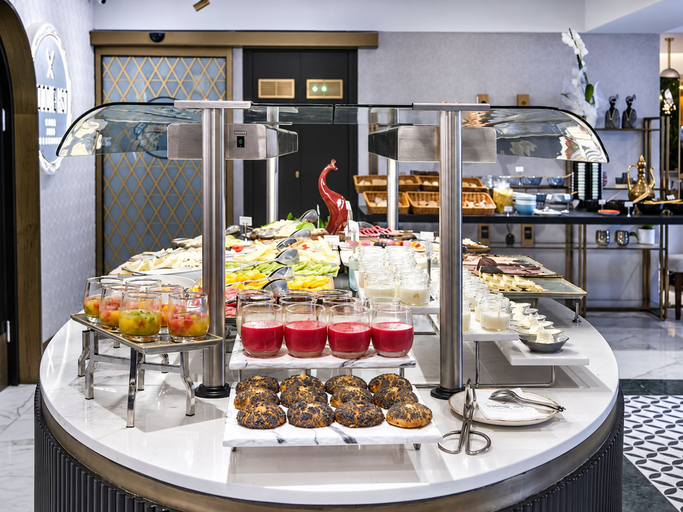 Food & Drinks 3, Sura Luxury Milion & Spa, Fatih