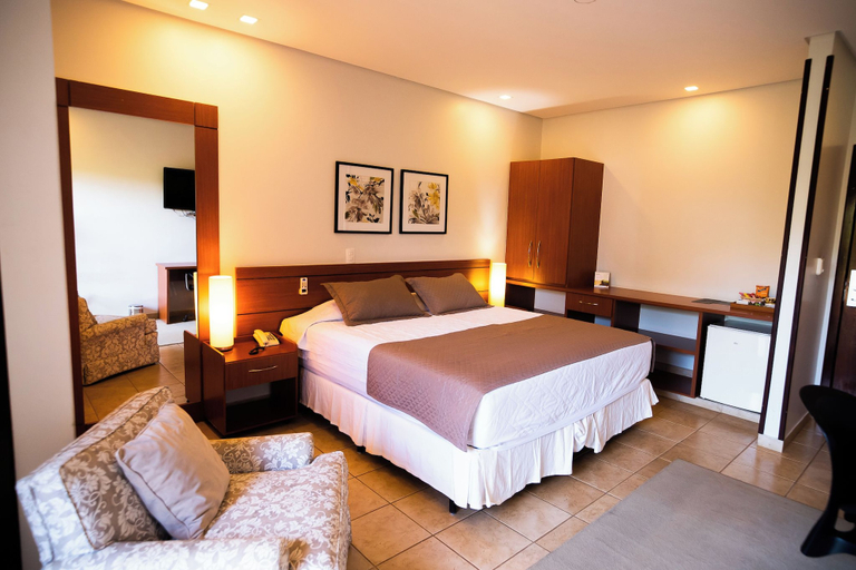 Bedroom 4, Palmeiras Comfort Hotel, Paracatu