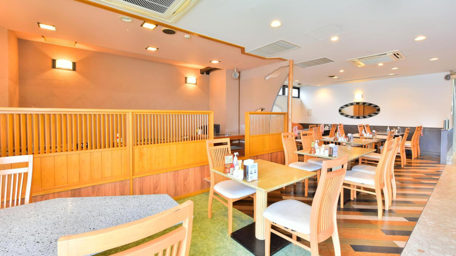 Food & Drinks 3, First Inn Haiki, Sasebo