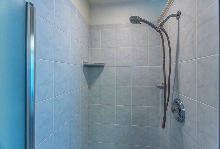 Bathroom 5, Wailea Ekahi 3a 2 Bedroom Condo, Maui