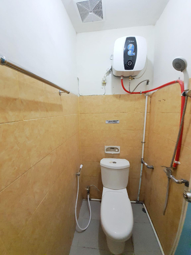 Bathroom, ANAK MAMA HOTEL, Surabaya