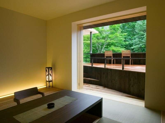 Others 2, Chisuji Ryokan, Hakone