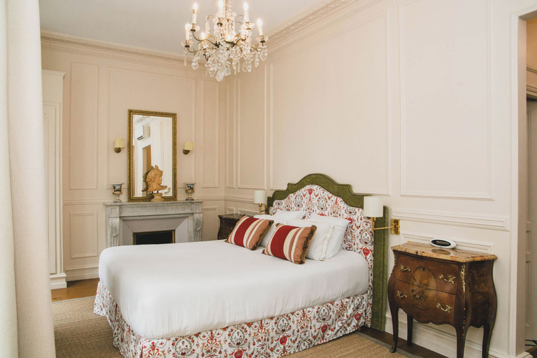 Bedroom 4, Villa Victor Louis, Gironde