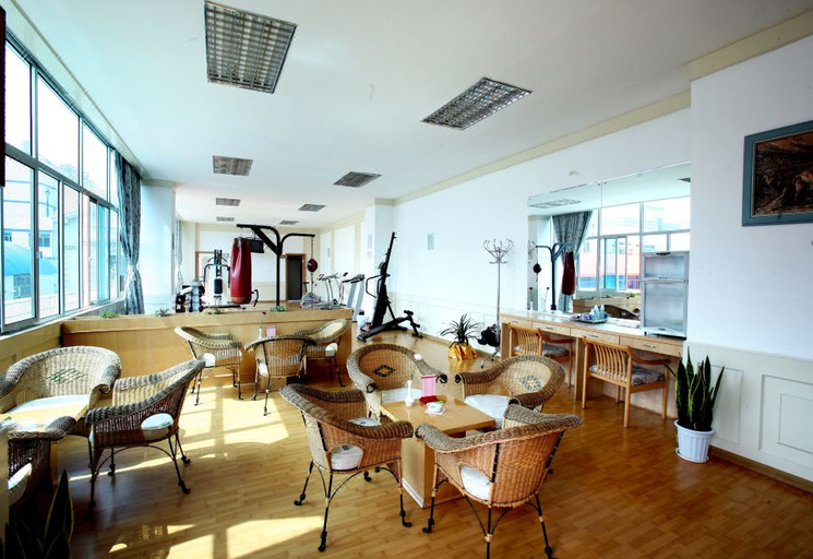 Food & Drinks 4, Rezen Hotel Dali Manwan, Dali Bai