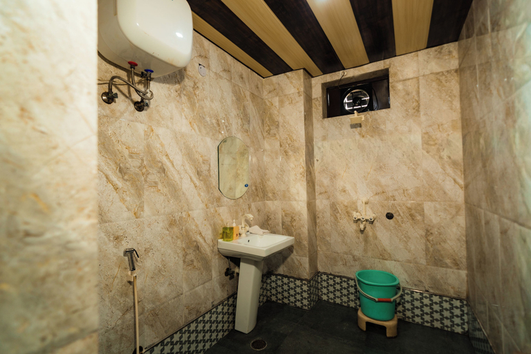 Bathroom 3, Vrinda Palace, Mathura