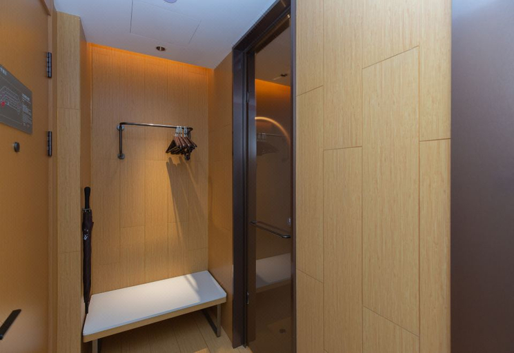 Bathroom 3, JI Hotel Tianjin Xiqing Development Zone Saida International Industrial City, Tianjin