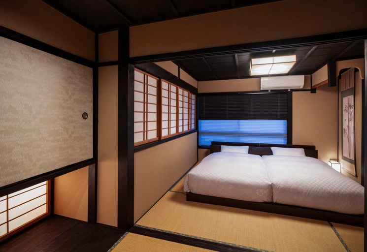 Bedroom 2, Rinn Gojo Mibugawa East, Kyoto