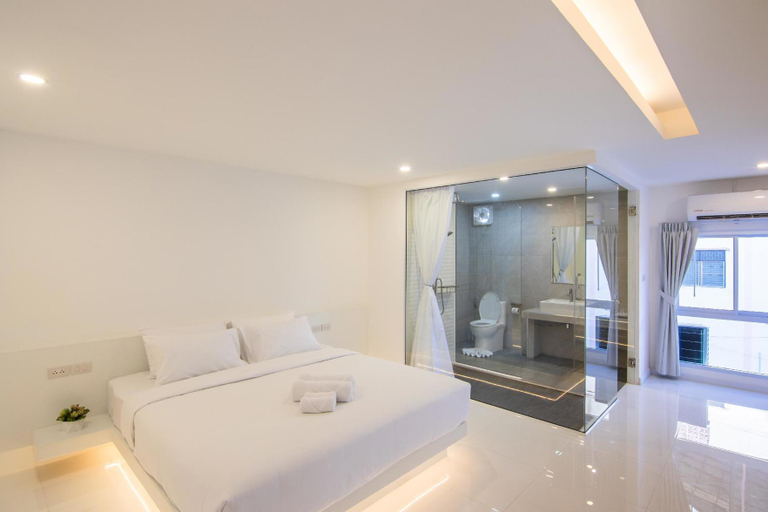 Bedroom 2, The White Hotel By Charoensri, Muang Udon Thani